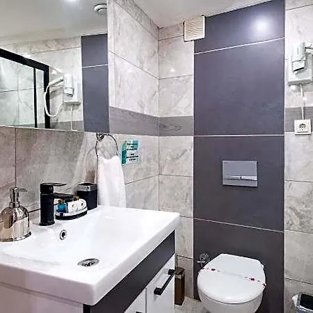 Istanbulites Hotel 3*