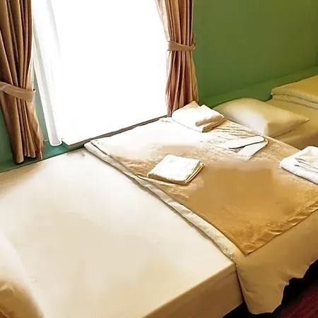 Istanbulites Hotel