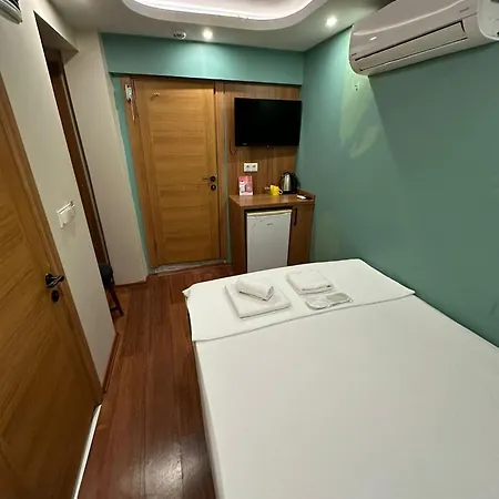 Hotel Istanbulites 3*
