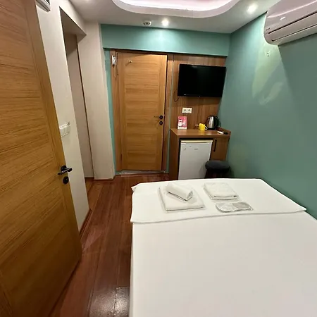 Istanbulites Hotel
