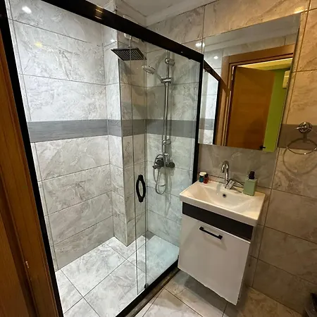 Istanbulites Hotel 3*