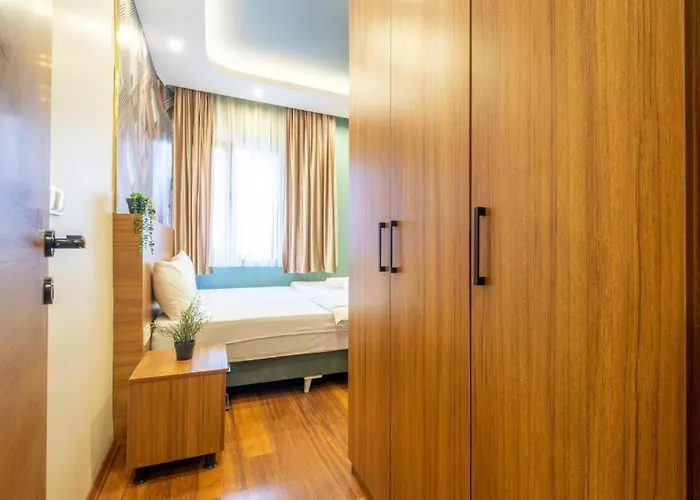 Istanbulites Hotel 3*