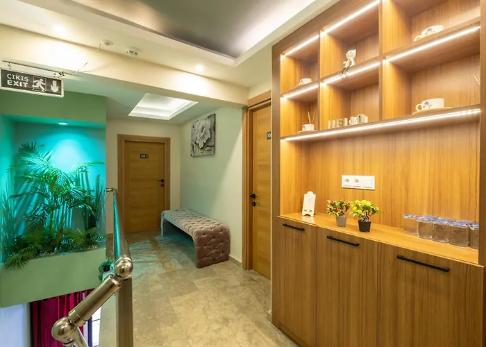 Istanbulites Hotel 3*