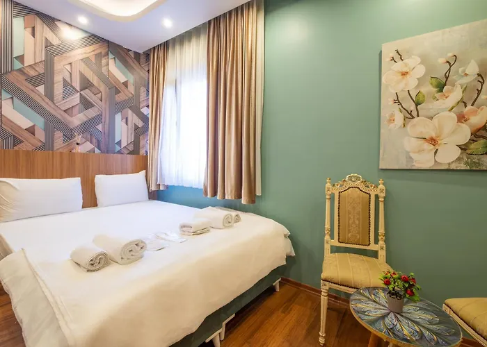 Istanbulites Hotel 3*